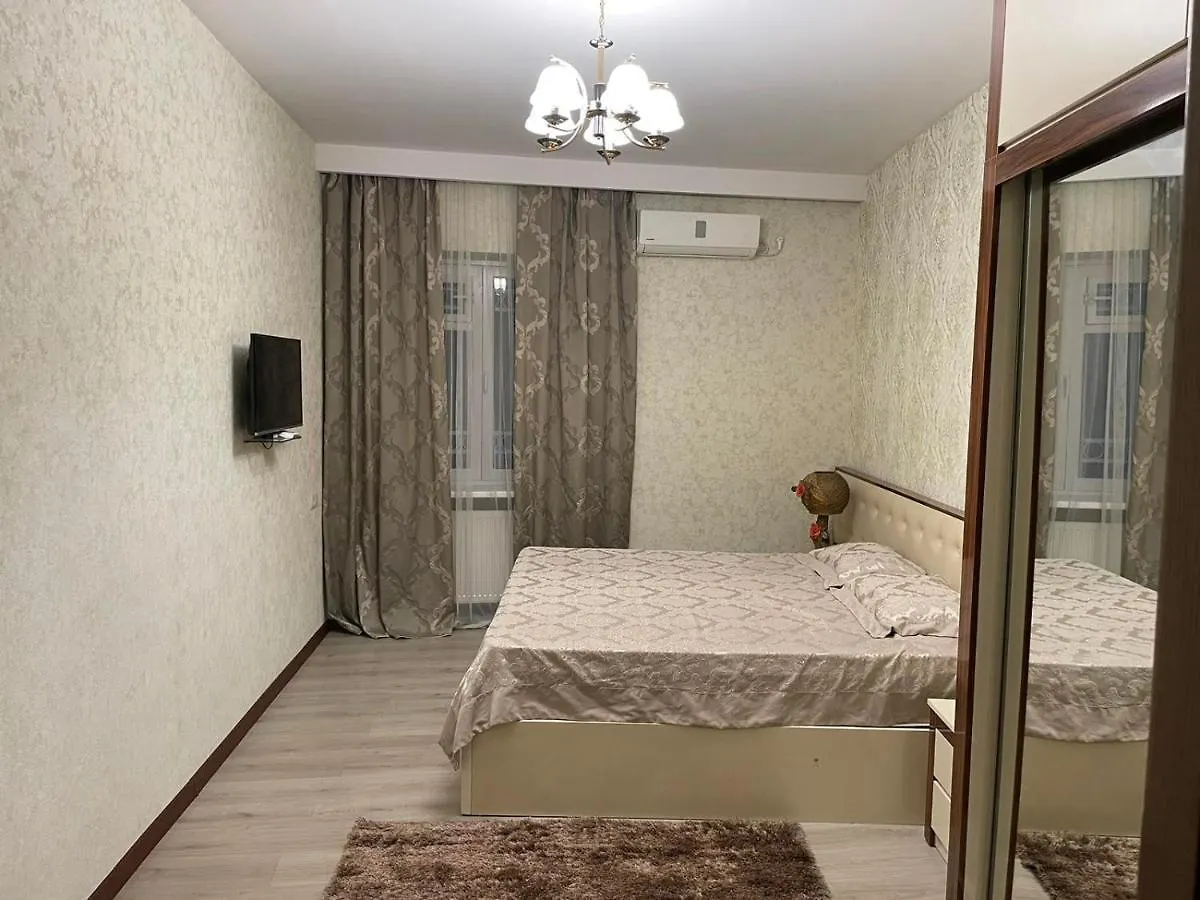 Apartment In Historical District Of Tbilisi