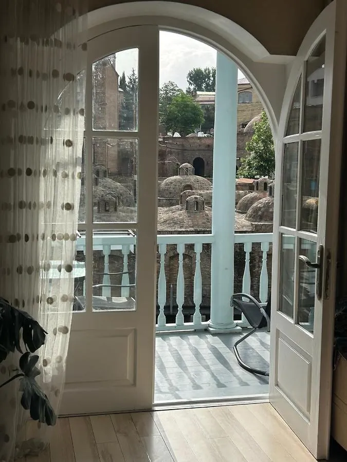 Apartment In Historical District Of Tbilisi 0*,